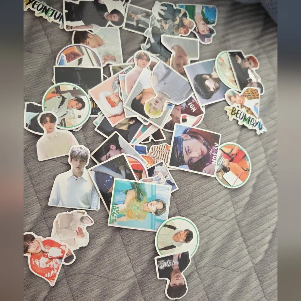 Colorful Character Stickers - Picture 5 of 5